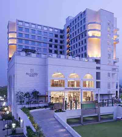 escorts services piccadily hotel